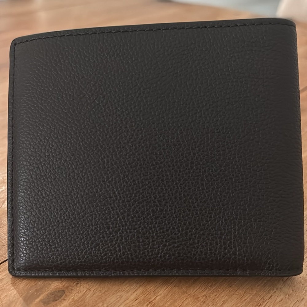 Coach Black Leather Men Wallet
NWOT - Picture 2 of 10